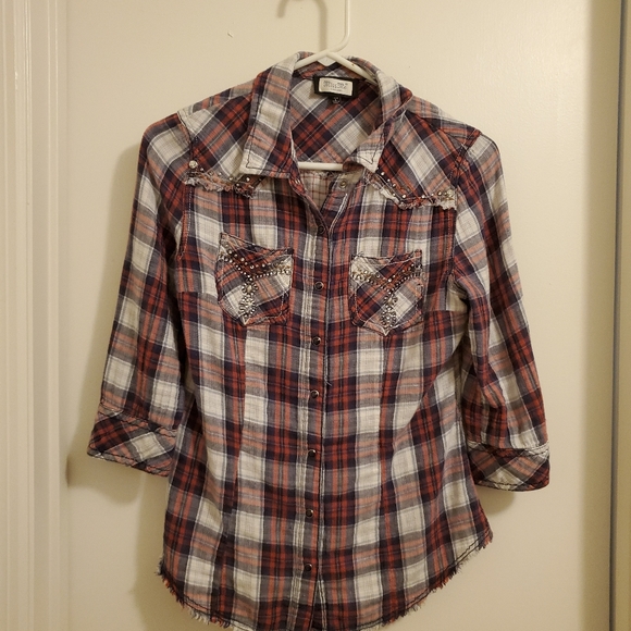 Miss Me Plaid button up - Picture 1 of 3